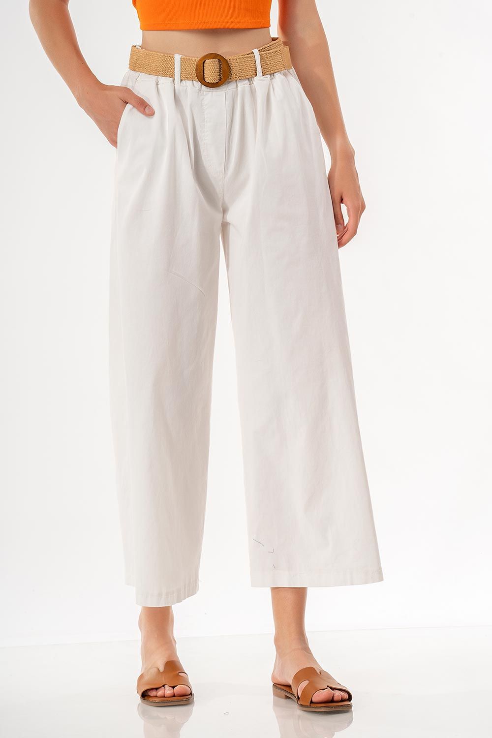 Trouser with belt