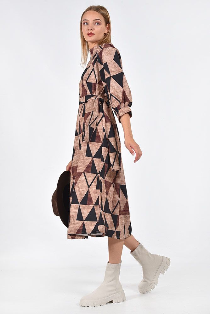 Midi φόρεμα με γεωμετρικά σχέδια
