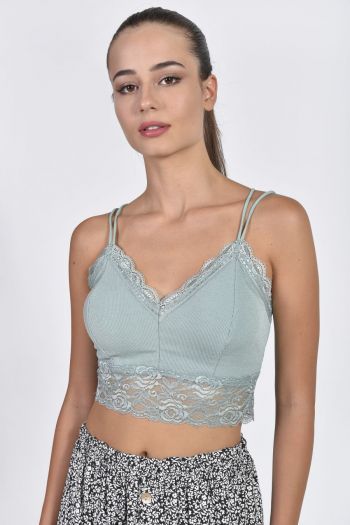 Crop top με δαντέλα