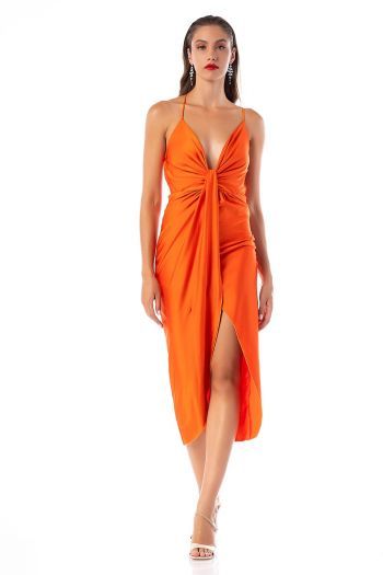 Πορτοκαλί φόρεμα με σκίσιμο 