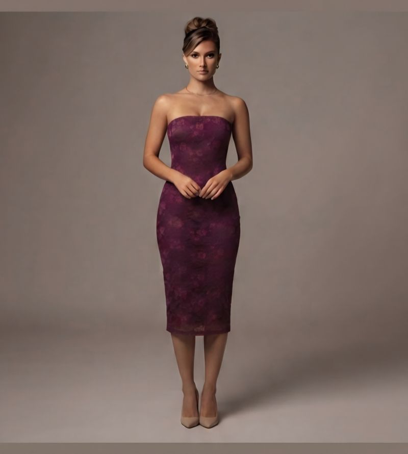 Φωτογραφία από STRAPLESS MIDI DRESS