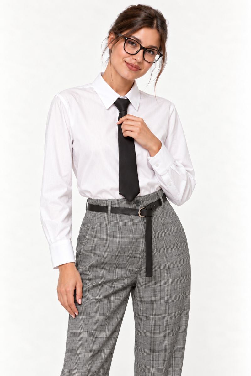 WOMEN'S SHIRT WITH TIE Φωτογραφία από WOMEN'S SHIRT WITH TIE