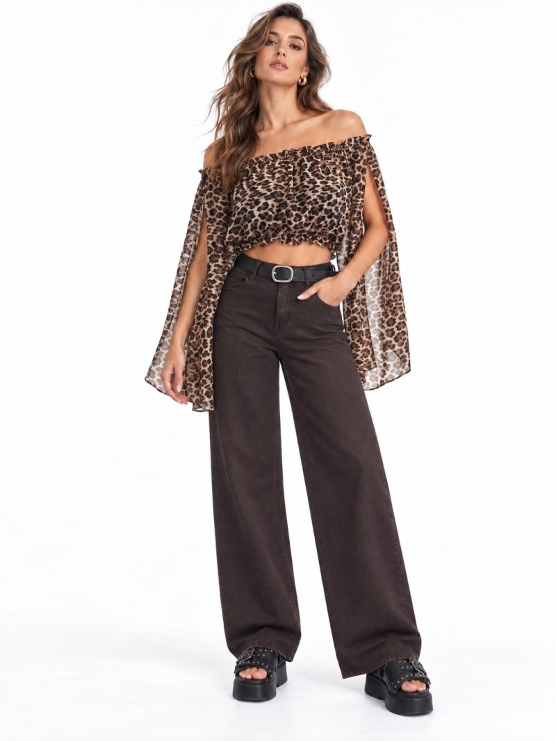 DENIM TROUSERS WITH BELT Φωτογραφία από DENIM TROUSERS WITH BELT